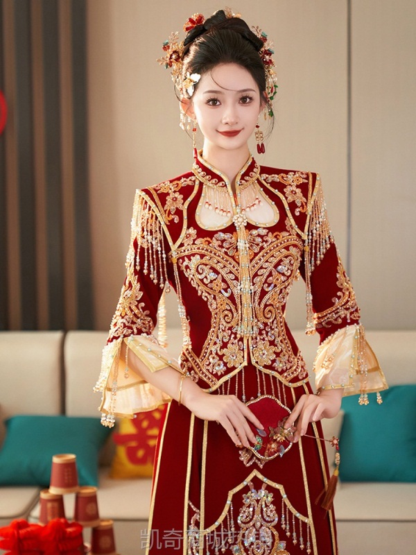 丝绒秀禾服2024新款结婚婚纱中式新娘服龙凤褂婚服中国风秋冬